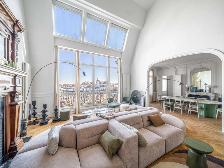 Apartment for Sale in Neuilly Sur Seine, Paris Suburbs 3
