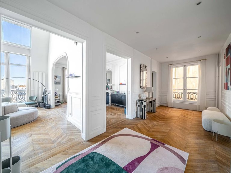 Apartment for Sale in Neuilly Sur Seine, Paris Suburbs 7