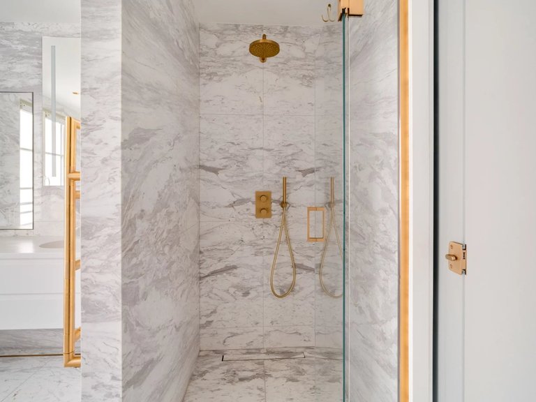 Apartment for Sale in 8th (golden Triangle - Parc Monceau), Golden Triangle - Trocadéro (8th - 16th) 8