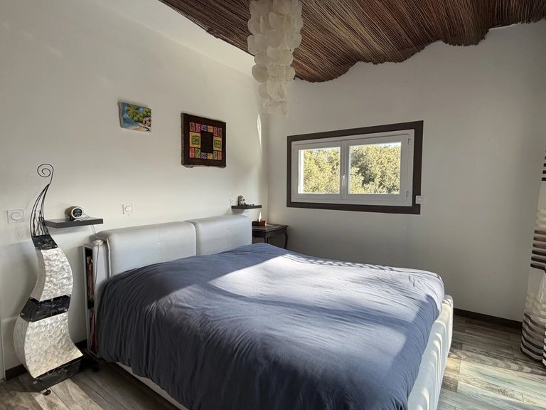 Villa for Sale in Saint Aygulf, St Raphaël, Ste Maxime Area 10