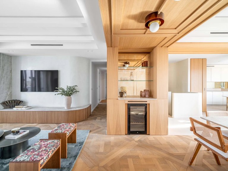 Apartment for Sale in 8th (golden Triangle - Parc Monceau), Golden Triangle - Trocadéro (8th - 16th) 6