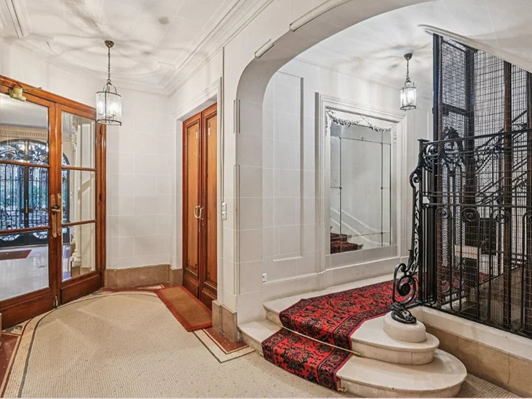 Apartment for Sale in 7th (invalides, Eiffel Tower, Orsay), Paris Left Bank (5th,6th & 7th ) 11