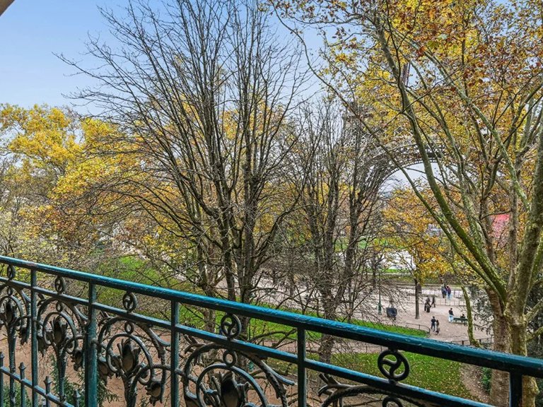 Apartment for Sale in 7th (invalides, Eiffel Tower, Orsay), Paris Left Bank (5th,6th & 7th ) 6