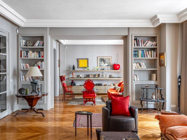 Apartment for Sale in 16th (trocadéro - Etoile - Passy), Golden Triangle - Trocadéro (8th - 16th) 7