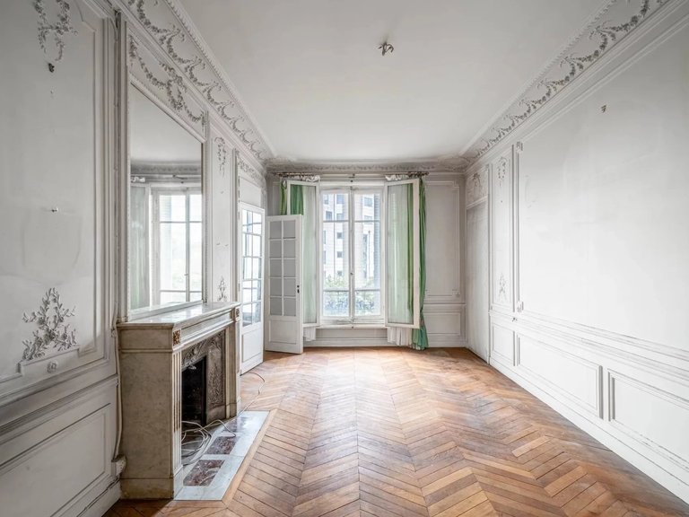 Apartment for Sale in 14th (montparnasse), Other Arrondissements (13th, 14th, 15th, 19th, 20th) 10