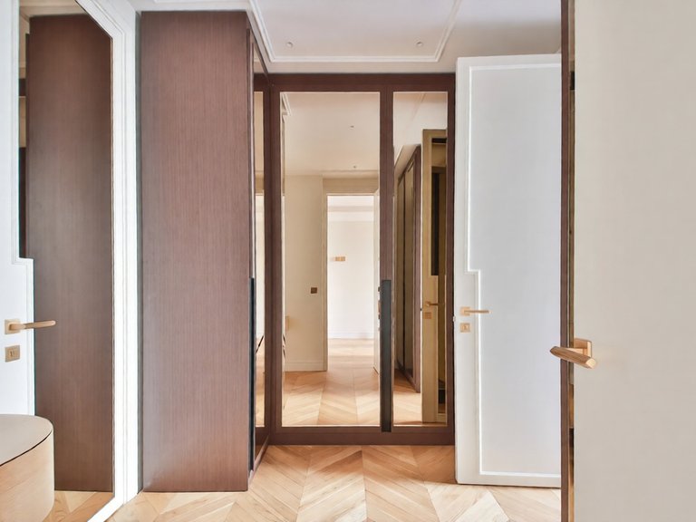 Apartment for Sale in 8th (golden Triangle - Parc Monceau), Golden Triangle - Trocadéro (8th - 16th) 7