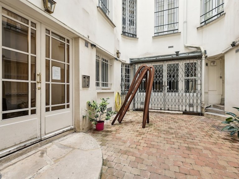 Apartment for Sale in 6th (saint Germain Des Prés - Luxembourg), Paris Left Bank (5th,6th & 7th ) 9
