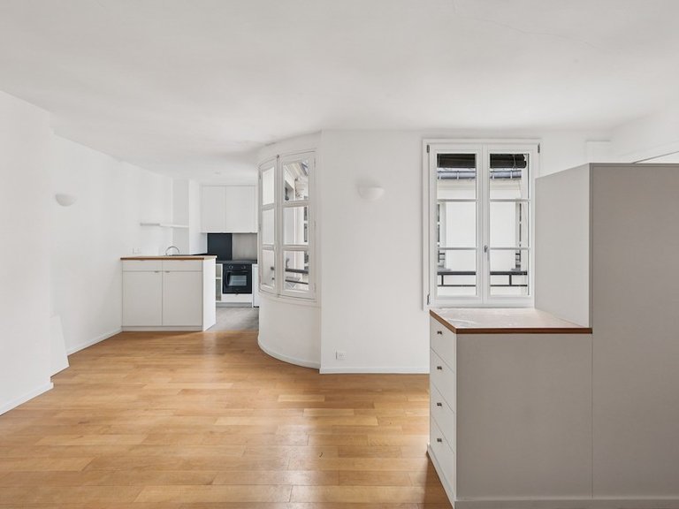 Apartment for Sale in 6th (saint Germain Des Prés - Luxembourg), Paris Left Bank (5th,6th & 7th ) 10