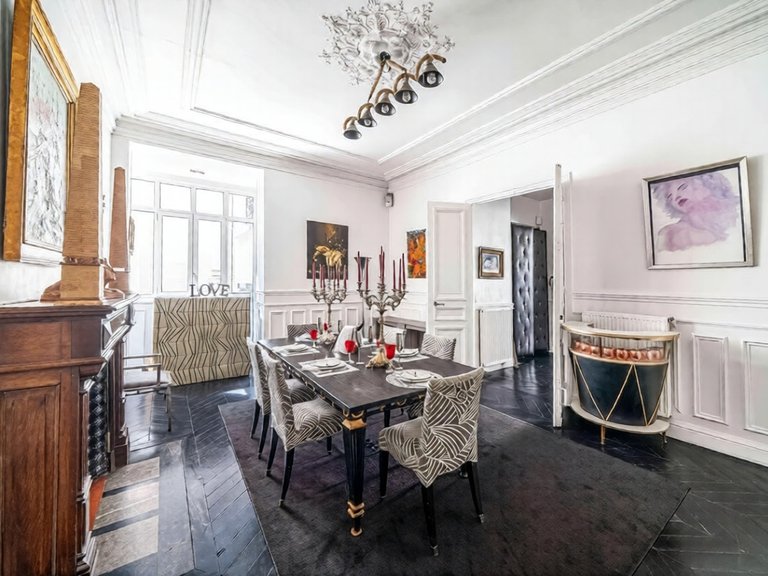 Apartment for Sale in 8th (golden Triangle - Parc Monceau), Golden Triangle - Trocadéro (8th - 16th) 10