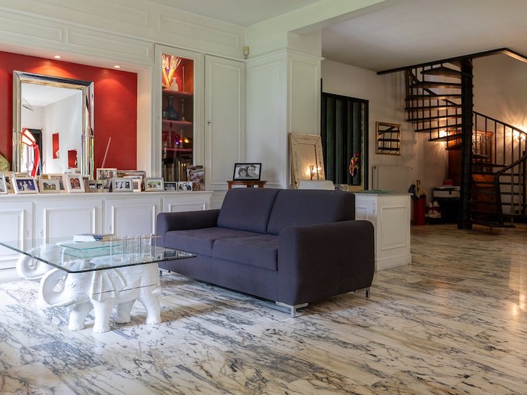 Villa for Sale in Bouc Bel Air, Marseille & Cote Bleu 8