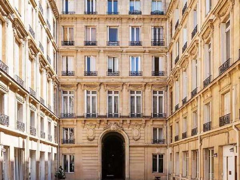 Apartment for Sale in 8th (golden Triangle - Parc Monceau), Golden Triangle - Trocadéro (8th - 16th) 5