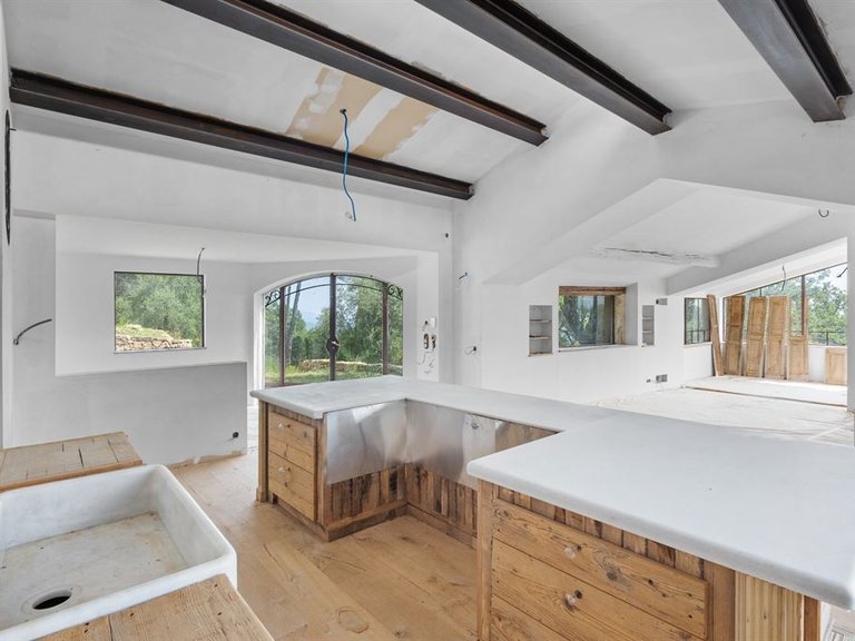 Villa for Sale in Tourrettes, Var Countryside (fayence, Lorgues, Cotignac) 6