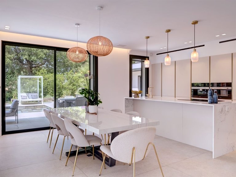 Villa for Sale in Opio, Mougins, Valbonne, Grasse Area 7
