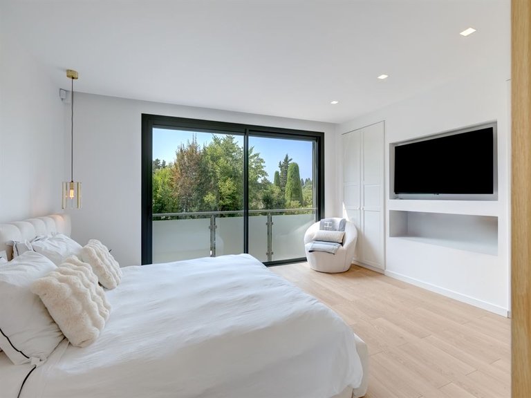 Villa for Sale in Opio, Mougins, Valbonne, Grasse Area 10