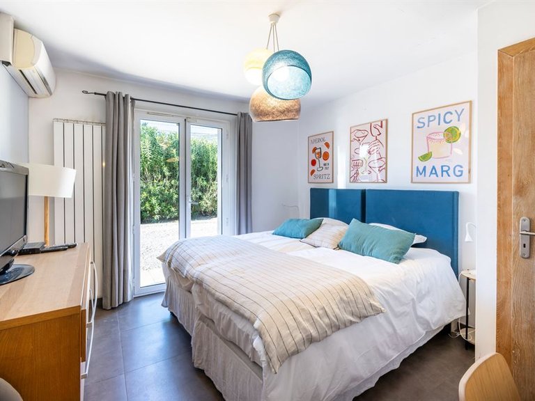 Villa for Sale in Peymeinade, Mougins, Valbonne, Grasse Area 18