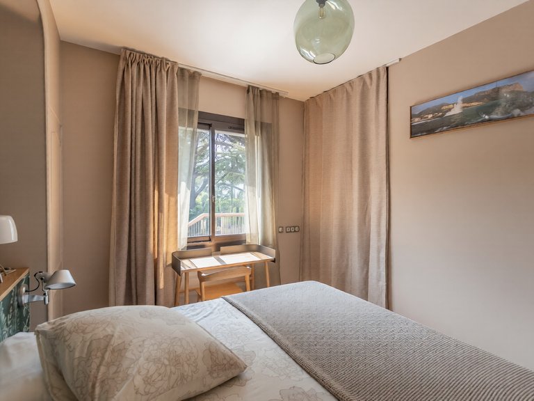 Villa for Sale in Cassis, Provence Coast (cassis To Cavalaire) 10