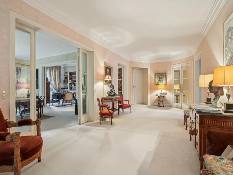 Apartment for Sale in 16th (trocadéro - Etoile - Passy), Golden Triangle - Trocadéro (8th - 16th) 8