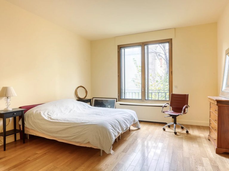 Apartment for Sale in Neuilly-sur-seine, Paris Suburbs 11