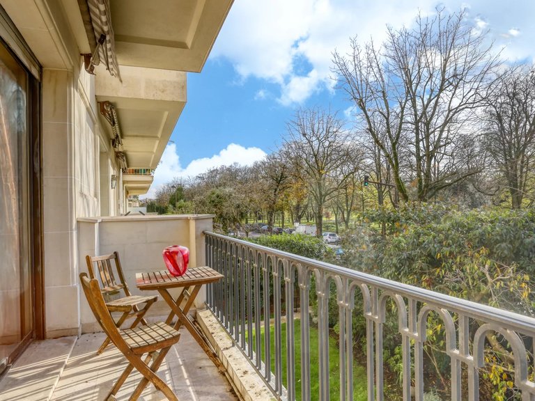 Apartment for Sale in Neuilly-sur-seine, Paris Suburbs 12