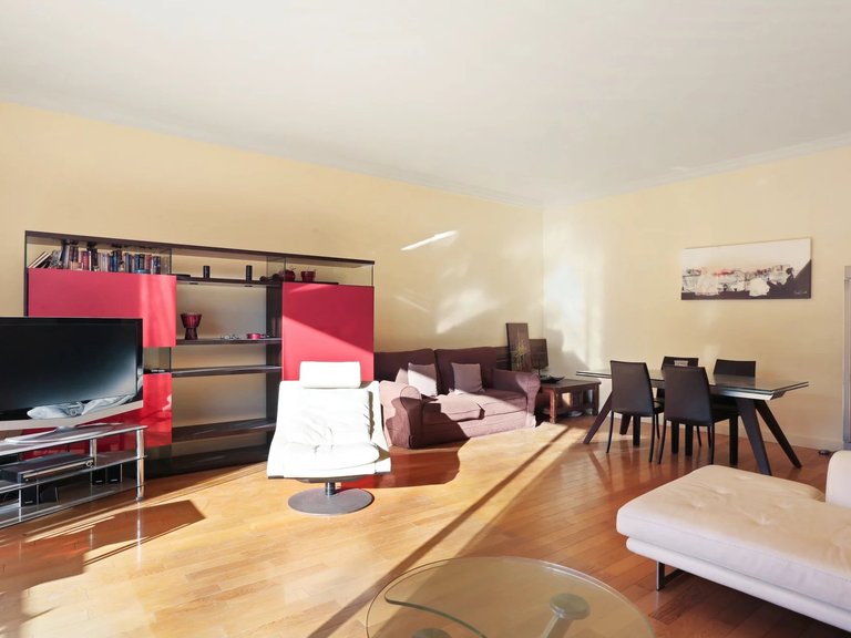 Apartment for Sale in Neuilly-sur-seine, Paris Suburbs 6