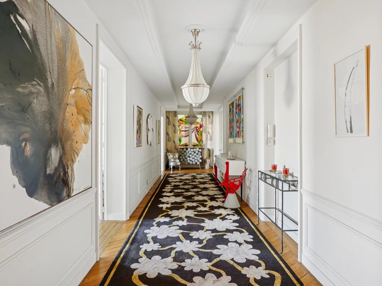 Apartment for Sale in 16th (trocadéro - Etoile - Passy), Golden Triangle - Trocadéro (8th - 16th) 7