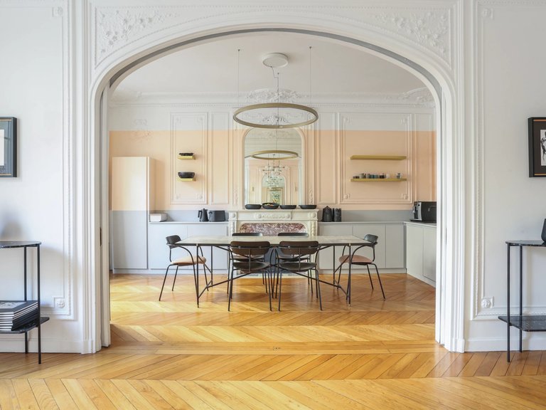 Apartment for Sale in 16th (trocadéro - Etoile - Passy), Golden Triangle - Trocadéro (8th - 16th) 3