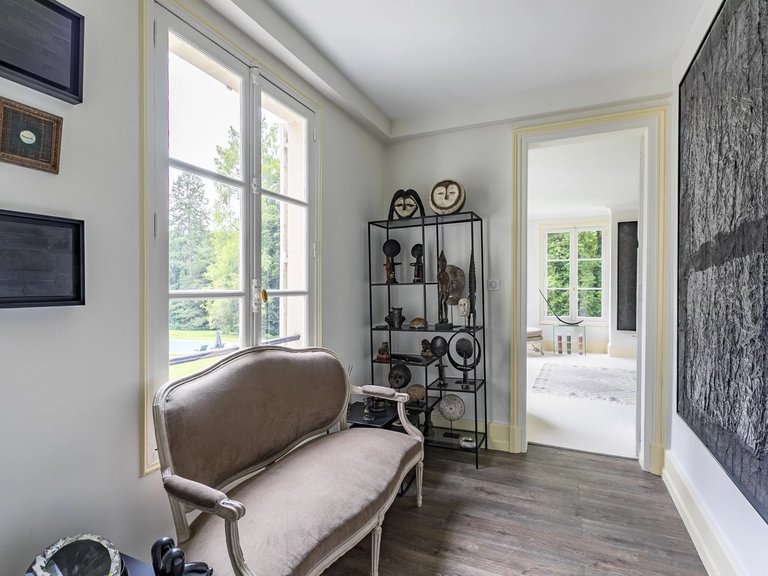 Castle/estate for Sale in Bury, Outside Paris (30 Km +) 16