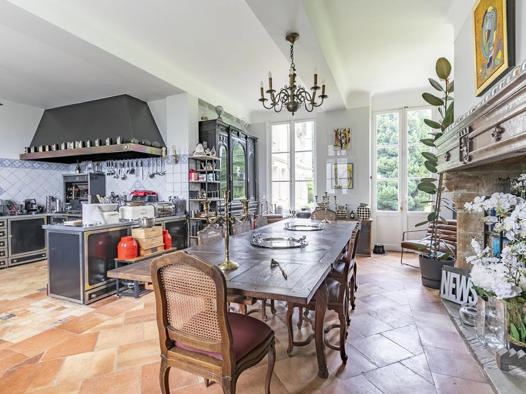 Castle/estate for Sale in Bury, Outside Paris (30 Km +) 10