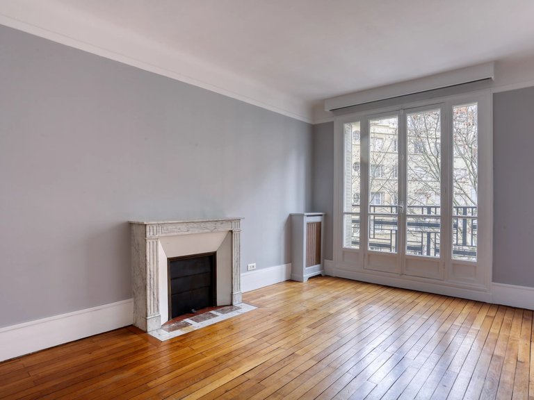 Apartment for Sale in 16th (trocadéro - Etoile - Passy), Golden Triangle - Trocadéro (8th - 16th) 8
