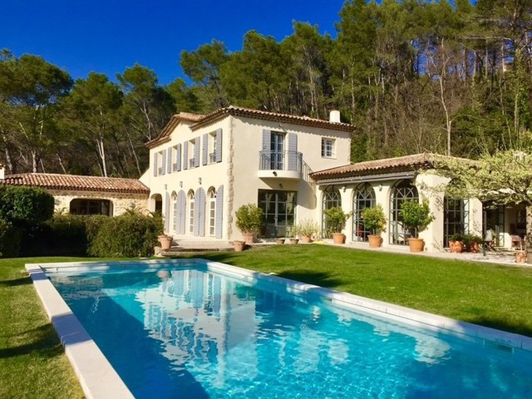 Villa for Sale in Fayence, Var Countryside (fayence, Lorgues, Cotignac) 1