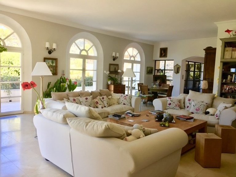 Villa for Sale in Fayence, Var Countryside (fayence, Lorgues, Cotignac) 16