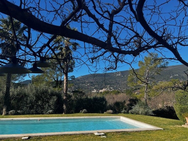 Villa for Sale in Fayence, Var Countryside (fayence, Lorgues, Cotignac) 3