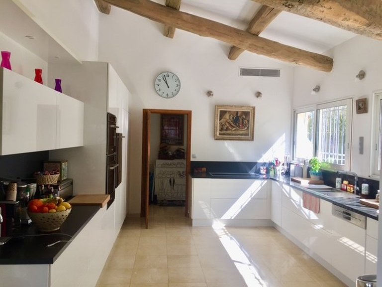 Villa for Sale in Fayence, Var Countryside (fayence, Lorgues, Cotignac) 17