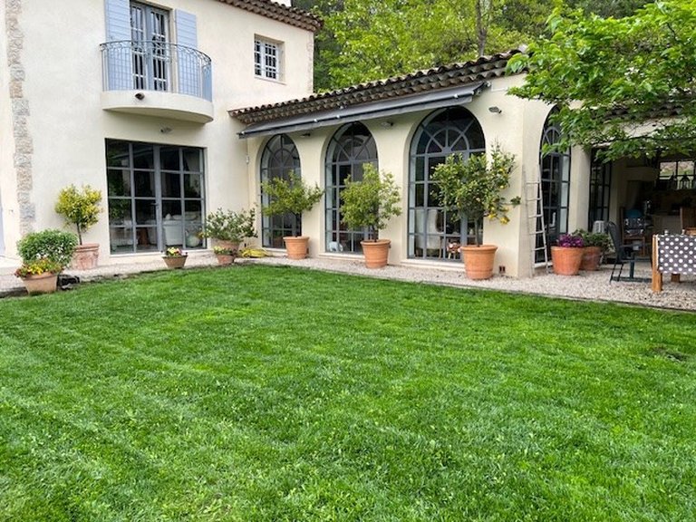 Villa for Sale in Fayence, Var Countryside (fayence, Lorgues, Cotignac) 4