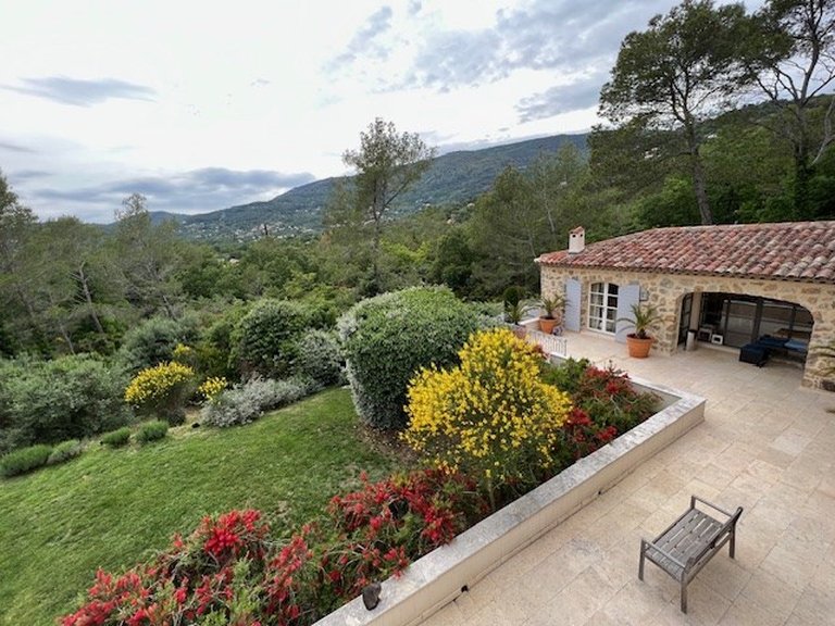 Villa for Sale in Fayence, Var Countryside (fayence, Lorgues, Cotignac) 5