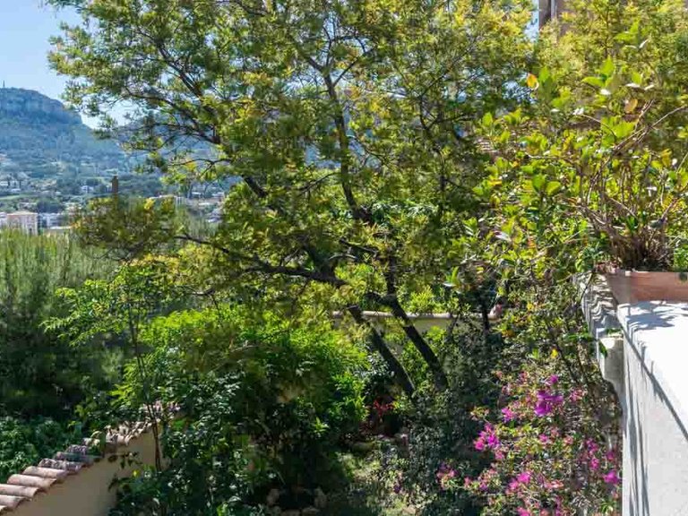 Villa for Sale in Cassis, Provence Coast (cassis To Cavalaire) 11