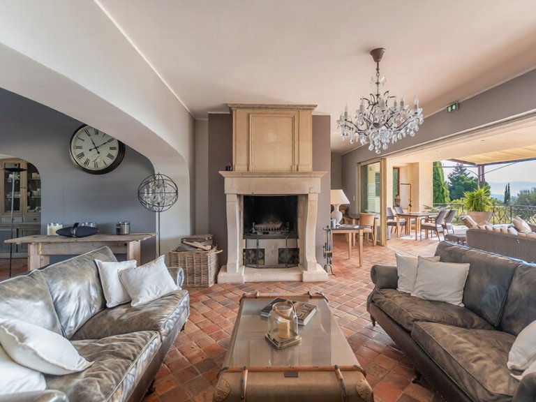 Villa for Sale in La Cadiere D Azur, Provence Coast (cassis To Cavalaire) 12