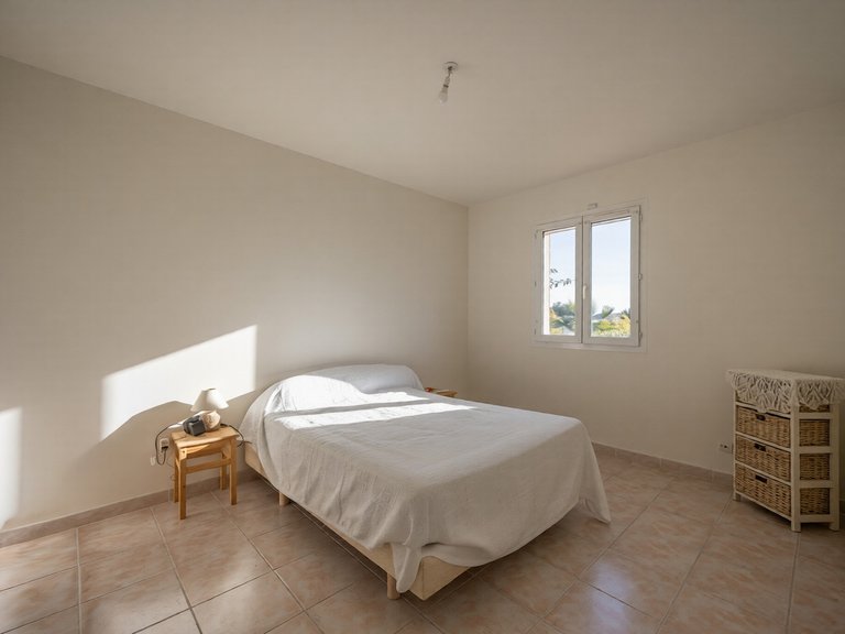 Villa for Sale in La Cadiere D Azur, Provence Coast (cassis To Cavalaire) 6