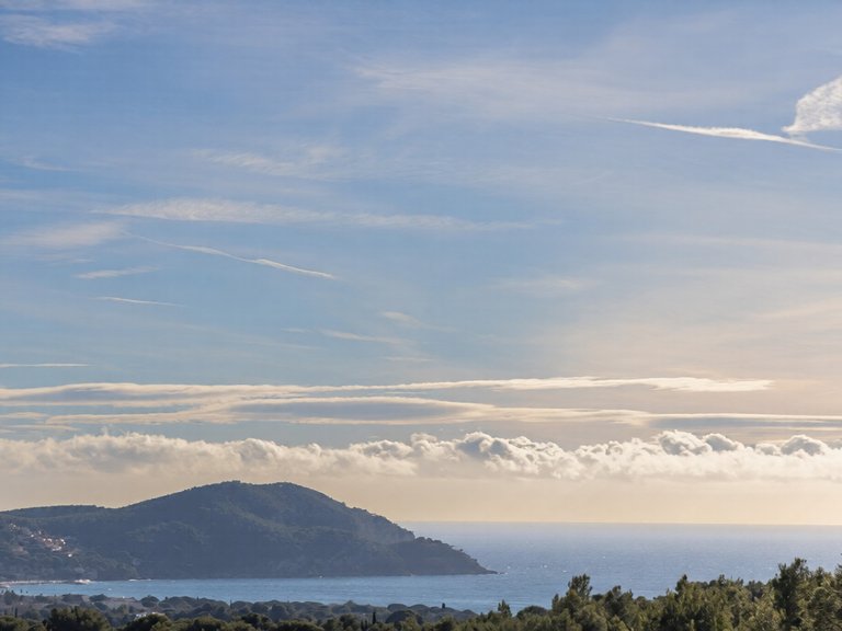 Villa for Sale in La Cadiere D Azur, Provence Coast (cassis To Cavalaire) 2