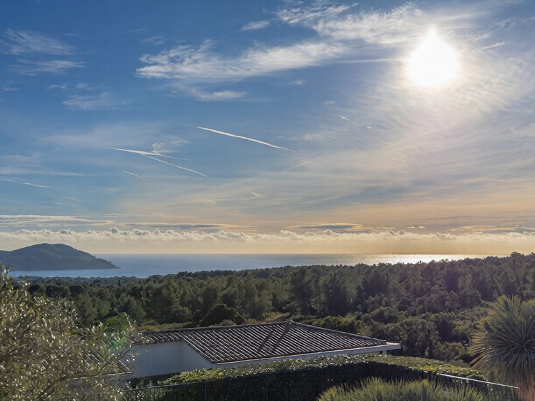 Villa for Sale in La Cadiere D Azur, Provence Coast (cassis To Cavalaire) 10