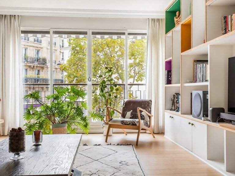 Apartment for Sale in 16th (trocadéro - Etoile - Passy), Golden Triangle - Trocadéro (8th - 16th) 7