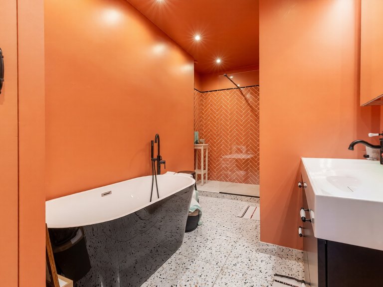 Apartment for Sale in 16th (trocadéro - Etoile - Passy), Golden Triangle - Trocadéro (8th - 16th) 13