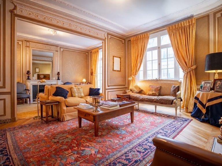 Apartment for Sale in 8th (golden Triangle - Parc Monceau), Golden Triangle - Trocadéro (8th - 16th) 6