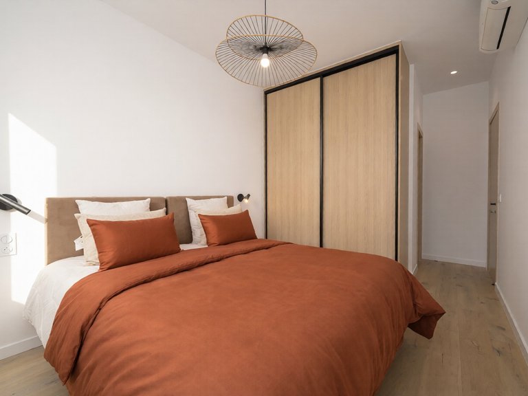 Apartment for Sale in Cannes, Cannes Area 6