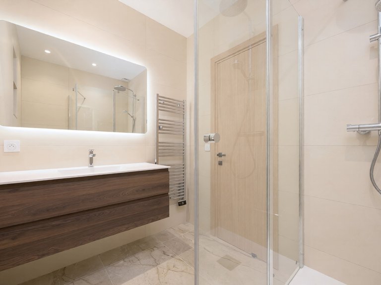 Apartment for Sale in Cannes, Cannes Area 7