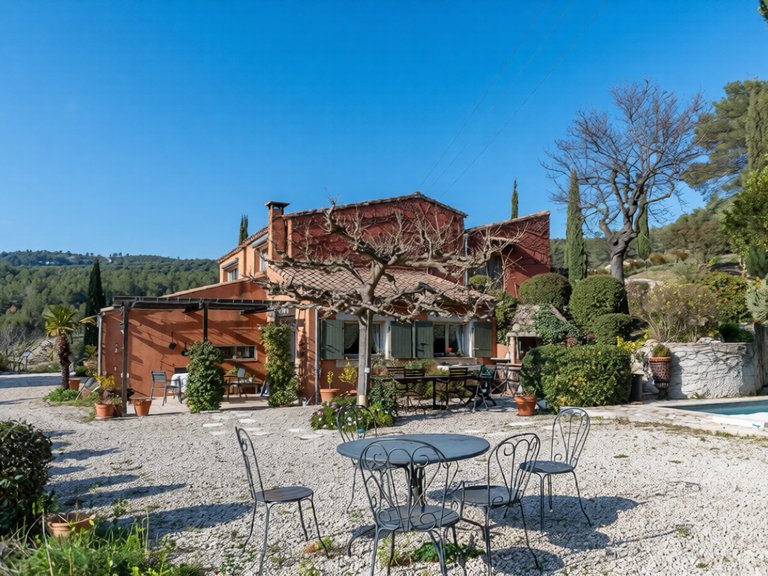 Villa for Sale in Cassis, Provence Coast (cassis To Cavalaire) 4