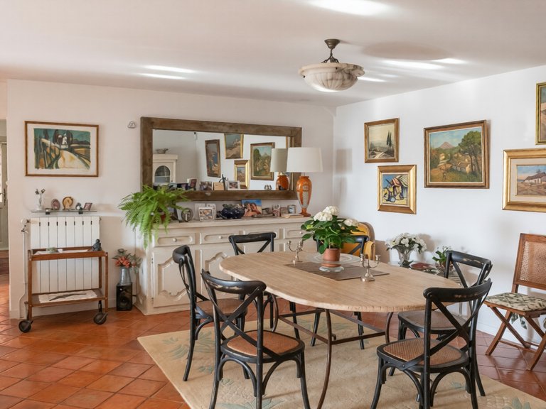 Villa for Sale in Cassis, Provence Coast (cassis To Cavalaire) 10