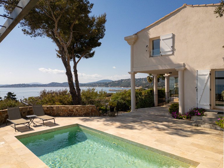 Villa for Sale in Les Issambres, St Raphaël, Ste Maxime Area 1