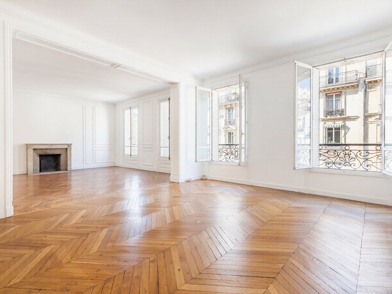Apartment for Sale in 7th (invalides, Eiffel Tower, Orsay), Paris Left Bank (5th,6th & 7th ) 7