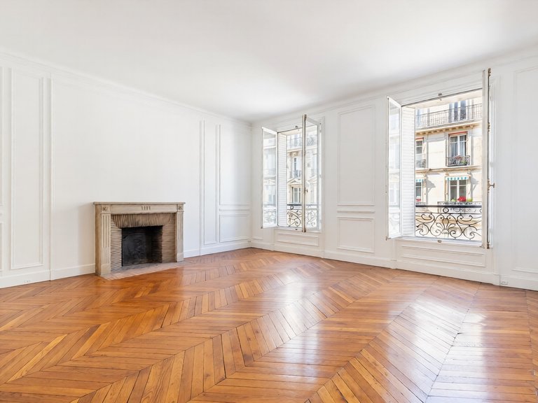 Apartment for Sale in 7th (invalides, Eiffel Tower, Orsay), Paris Left Bank (5th,6th & 7th ) 8